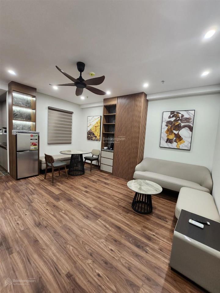 Cho thuê căn hộ 2 ngủ 1wc full đồ đẹp, có chỗ gửi oto miễn phí hồng tiến giá 14 triệu 0916 393 ***