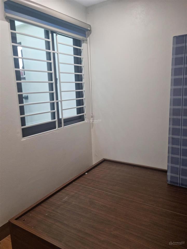 Cho thuê căn hộ 1 ngủ 1 khách riêng biệt 38m2 full đồ phố hoàng như tiếp giá 6 triệu 0976 879 ***