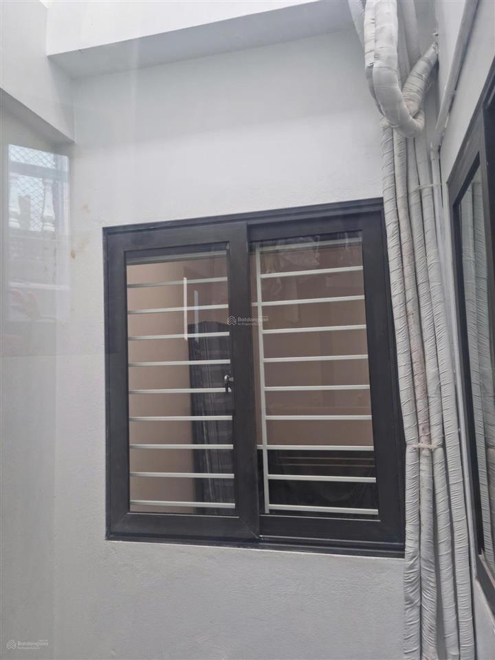 Cho thuê căn hộ 1 ngủ 1 khách riêng biệt 38m2 full đồ phố hoàng như tiếp giá 6 triệu 0976 879 ***