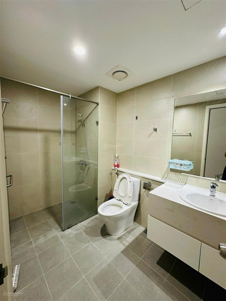 Chính chủ bán căn 2 ngủ 84m2 chung cư chung cư premier berriver no1 nguyễn văn cừ 8.4 tỷ0976 879 ***