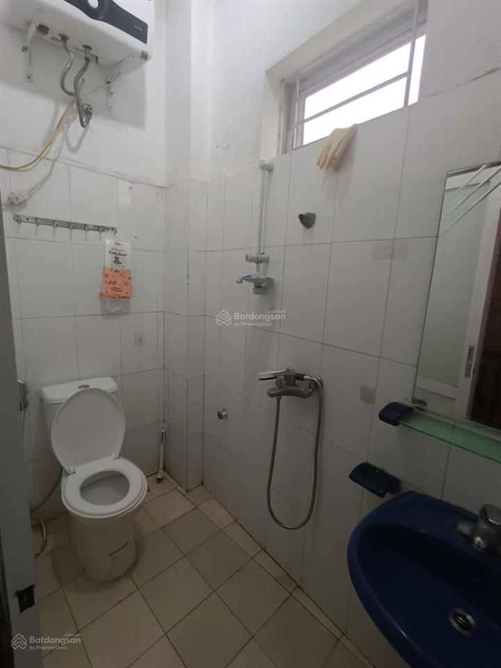Cho thuê căn hộ 2 ngủ 2 vệ sinh 80m2 phố hồng tiến kéo dài gần chợ ngọc lâm giá 7 triệu 0976 879 ***