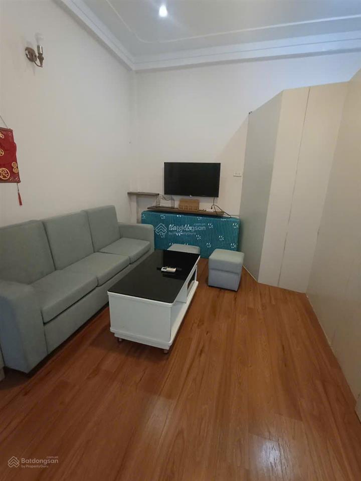 Cho thuê căn hộ 2 ngủ 2 vệ sinh 80m2 phố hồng tiến kéo dài gần chợ ngọc lâm giá 7 triệu 0976 879 ***