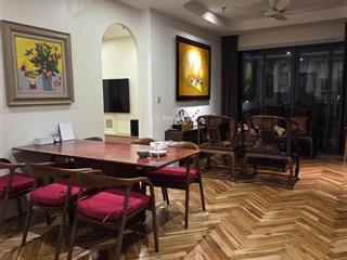 Bán căn 3 phòng ngủ chung cư one 18 phố ngọc lâm 104m2 full đồ đẹp giá 9.9 tỷ bao phí 0976 879 ***
