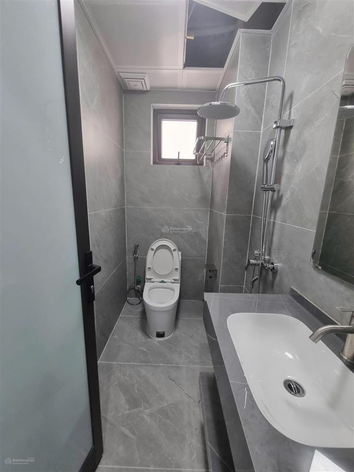 Chính chủ cho thuê căn hộ mini phố ái mộ 50m2 1 ngủ 1 khách riêng full đồ giá 7 triệu 0976 879 ***