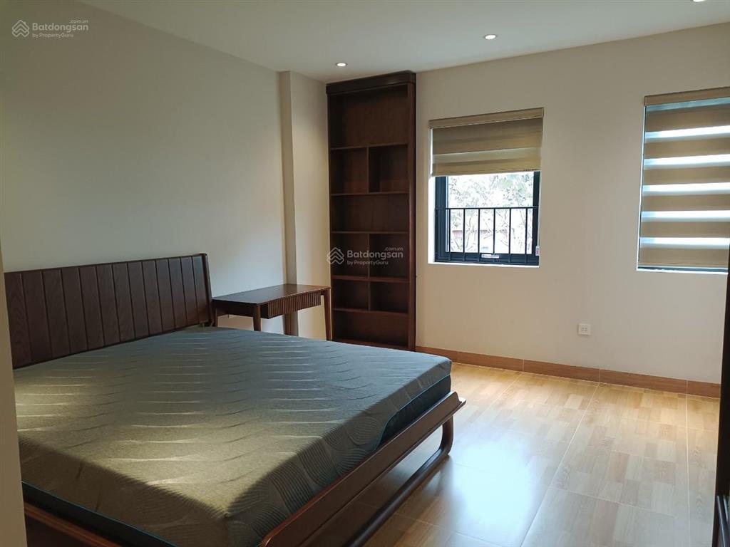 Chính chủ cho thuê căn hộ siêu đẹp 50m2 1 ngủ 1 khách riêng phố ngọc lâm giá 9 triệu.  0976 879 ***