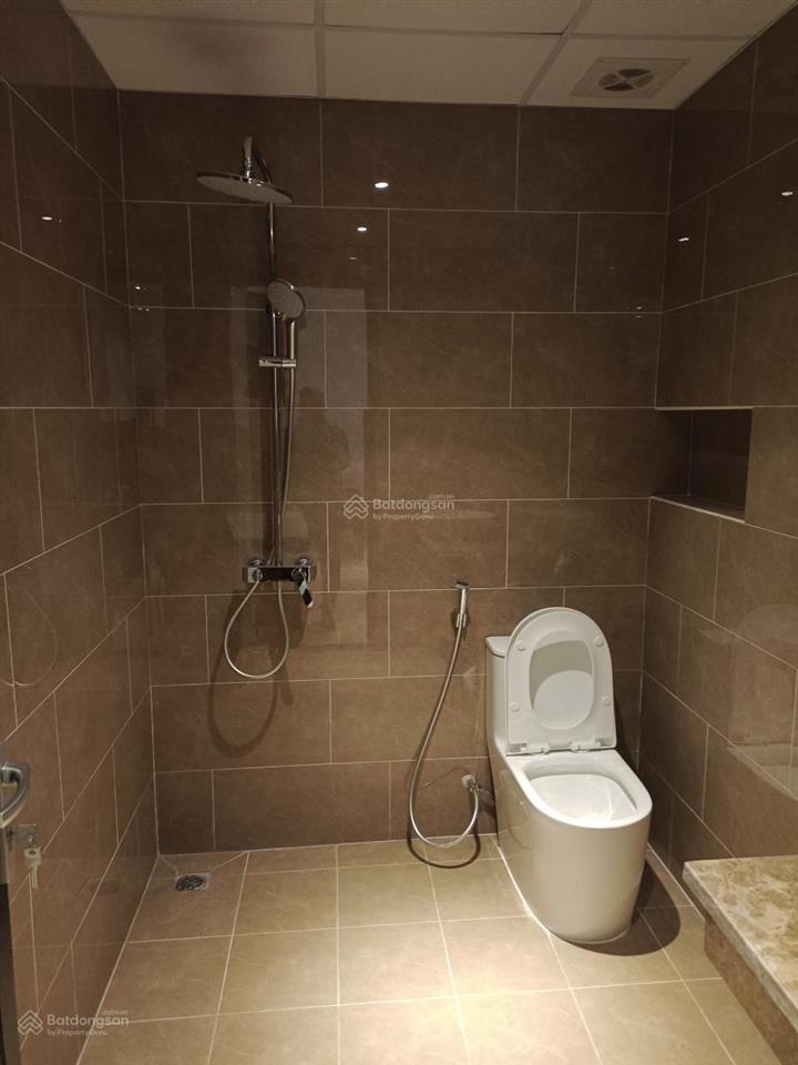 Chính chủ cho thuê căn hộ siêu đẹp 50m2 1 ngủ 1 khách riêng phố ngọc lâm giá 9 triệu.  0976 879 ***
