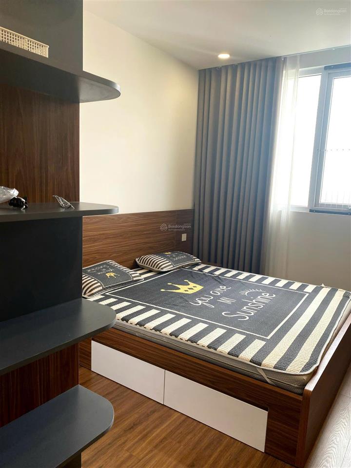 Chính chủ cho thuê 2 ngủ 68m2 chung cư eurowindow river park gần đông trù giá 8 triệu 0976 879 ***