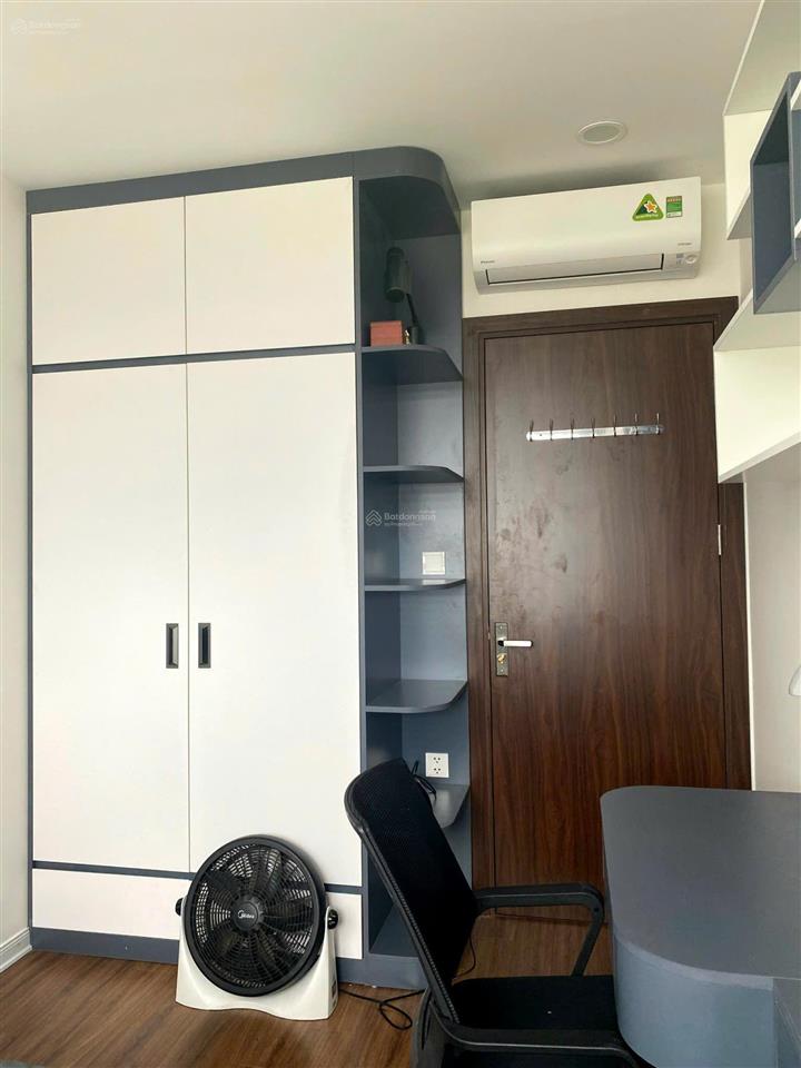 Chính chủ cho thuê 2 ngủ 68m2 chung cư eurowindow river park gần đông trù giá 8 triệu 0976 879 ***