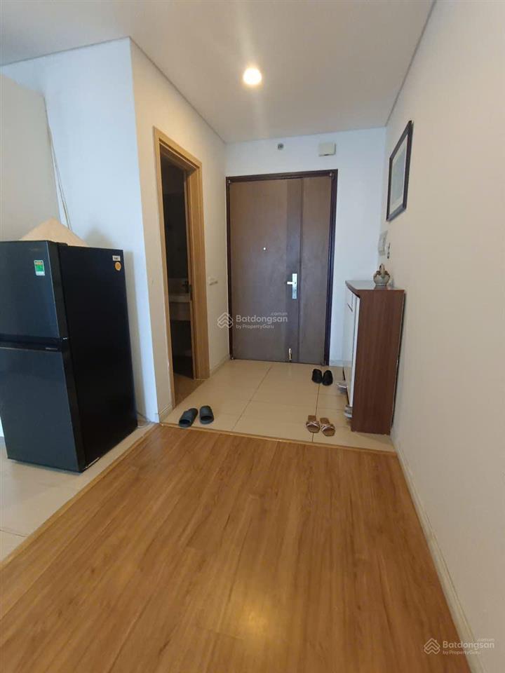 Chính chủ cho thuê căn 2 phòng ngủ 71m2 full đồ chung cư mipec long biên giá 12.5 triệu 0976 879 ***