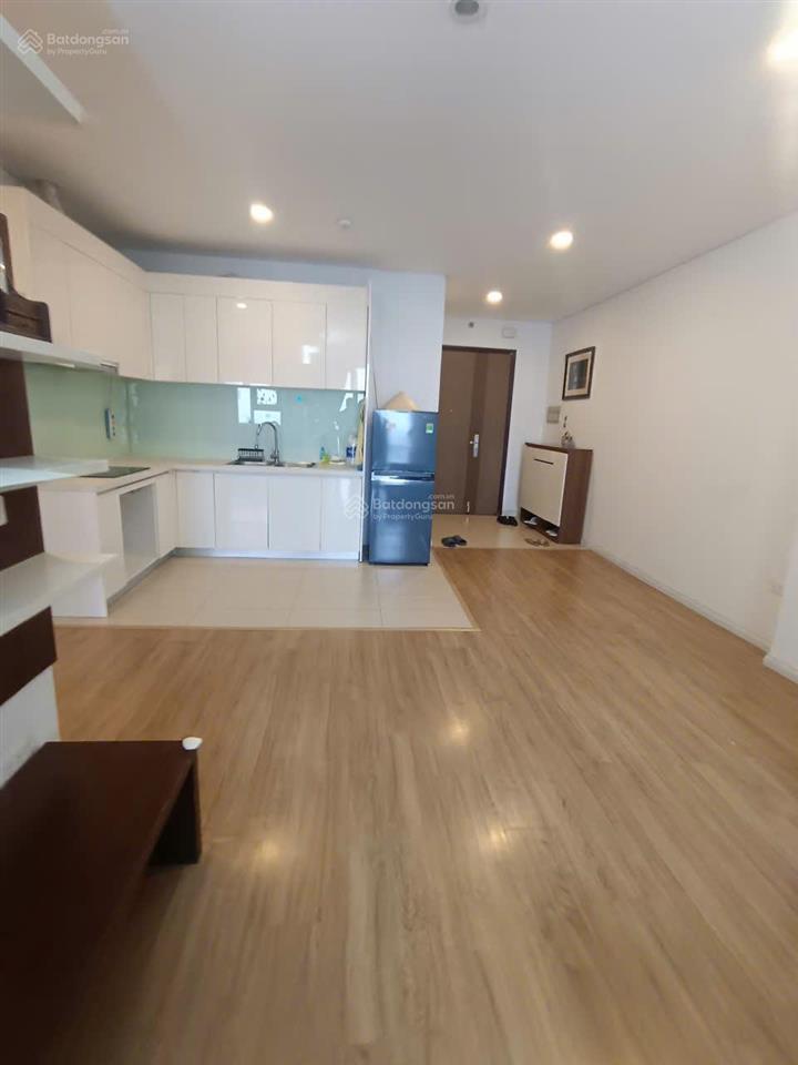 Chính chủ cho thuê căn 2 phòng ngủ 71m2 full đồ chung cư mipec long biên giá 12.5 triệu 0976 879 ***