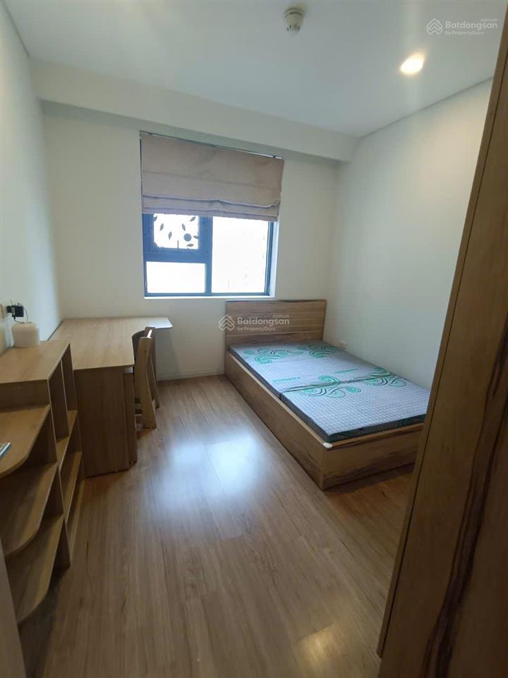Chính chủ cho thuê căn 2 phòng ngủ 71m2 full đồ chung cư mipec long biên giá 12.5 triệu 0976 879 ***