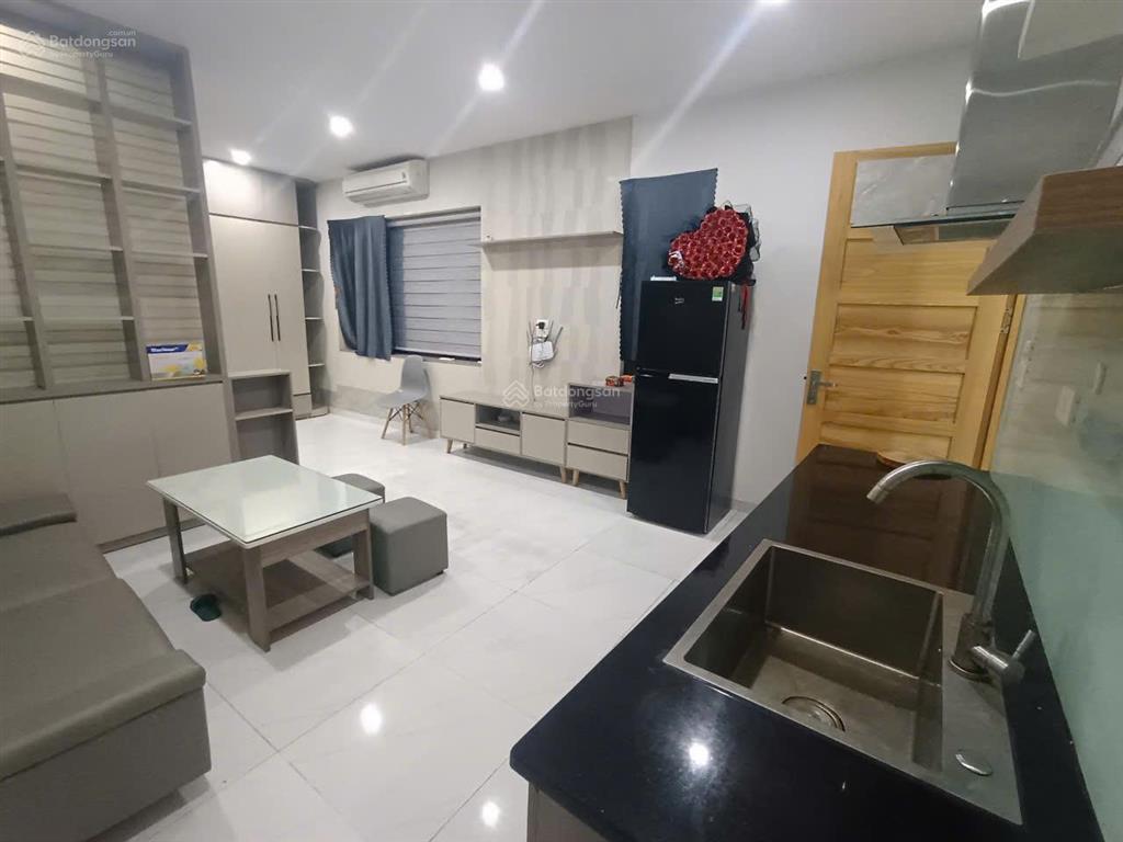 Chính chủ cho thuê căn hộ 45m2 full đồ máy giặt riêng phố nguyễn sơn giá 5.5 triệu  0976 879 ***
