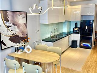 Chính chủ cho thuê căn hộ 2 ngủ 80m2 full đồ đẹp chung cư mipec long biên giá 14 triệu 0976 879 ***