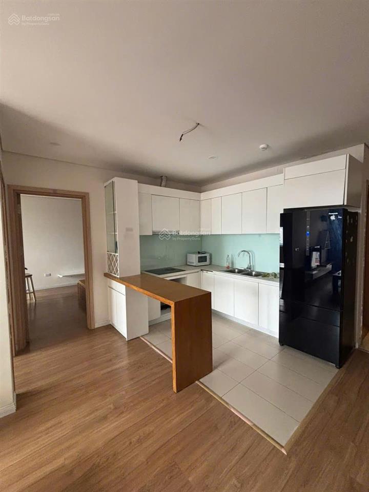 Cho thuê căn 2 ngủ 2wc 72m2 full đồ chung cư mipec riverside long biêngiá 13.5 triệu 0976 879 ***