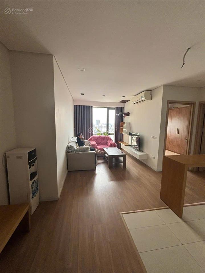 Cho thuê căn 2 ngủ 2wc 72m2 full đồ chung cư mipec riverside long biêngiá 13.5 triệu 0976 879 ***