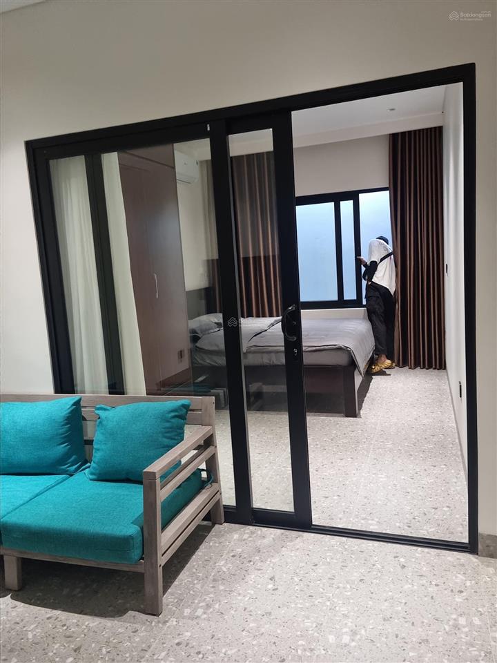 Chính chủ cho thuê chung cư mini 46m2 1 ngủ 1 khách riêng biêt phố ngọc thụy giá 7 triệu0976 879 ***