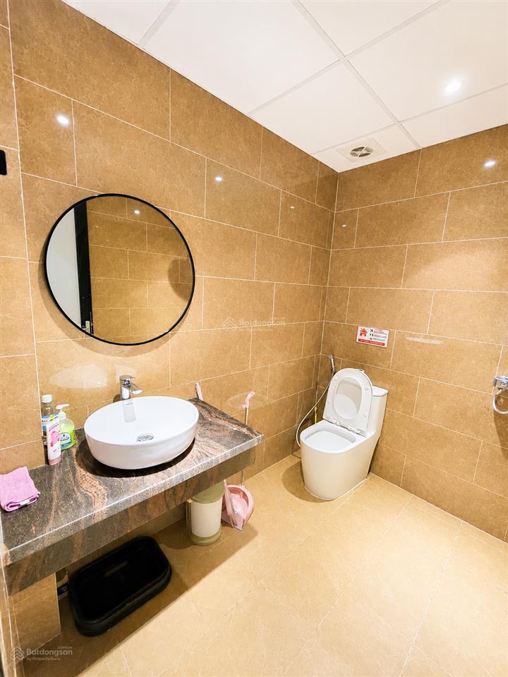 Chính chủ cho thuê căn hộ 50m² thiết kế 1 ngủ 1 khách riêng full đồ đẹp giá 8 triệu  0976 879 ***