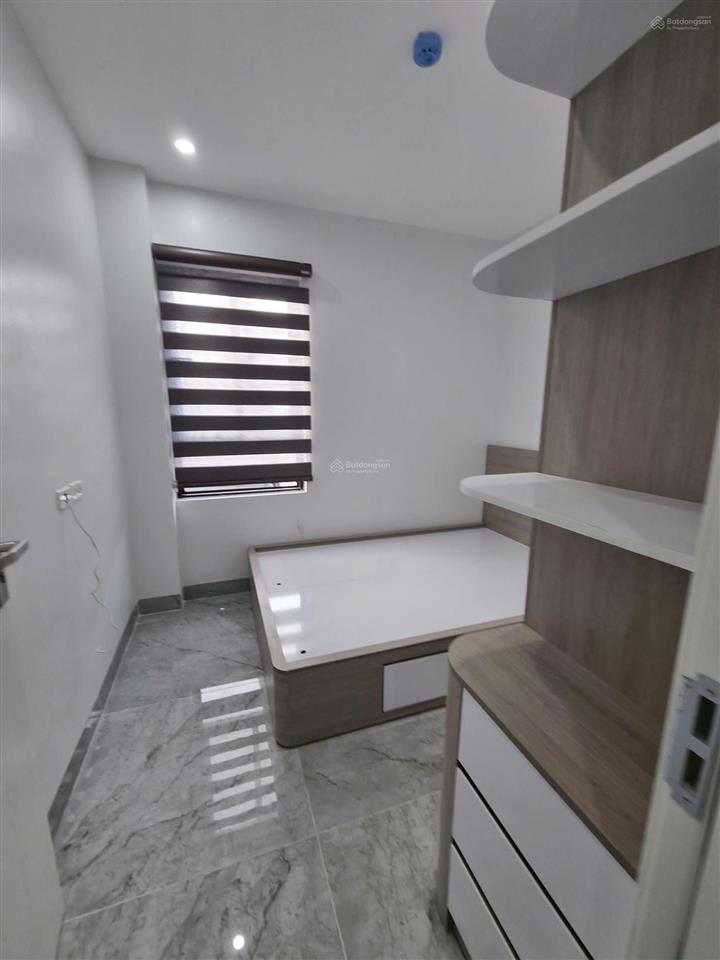 Cho thuê chung cư 2 phòng ngủ full đồ 53m2 phố ái mộ, bồ đề gần tâm anh giá 7.5 triệu 0976 879 ***