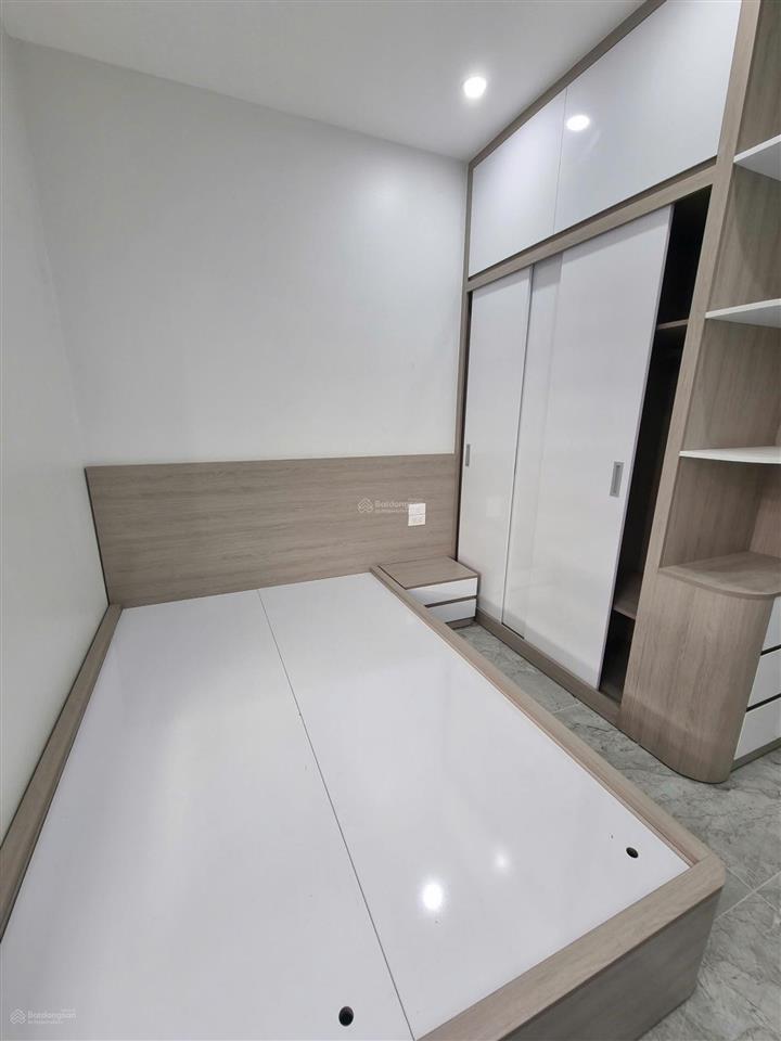 Cho thuê chung cư 2 phòng ngủ full đồ 53m2 phố ái mộ, bồ đề gần tâm anh giá 7.5 triệu 0976 879 ***
