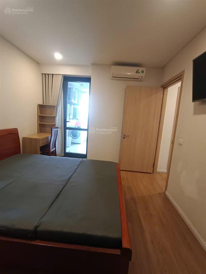 Gia đình cần cho thuê căn 2 ngủ 2 vệ sinh full đồ 65m2 chung cư mipec riverside 13 triệu0976 879 ***