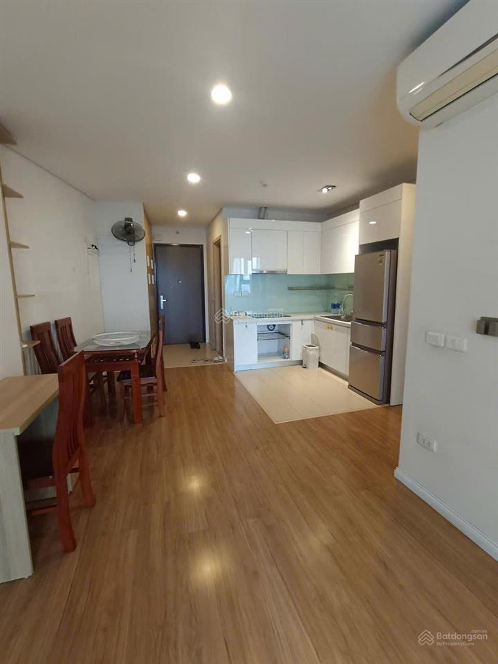 Gia đình cần cho thuê căn 2 ngủ 2 vệ sinh full đồ 65m2 chung cư mipec riverside 13 triệu0976 879 ***
