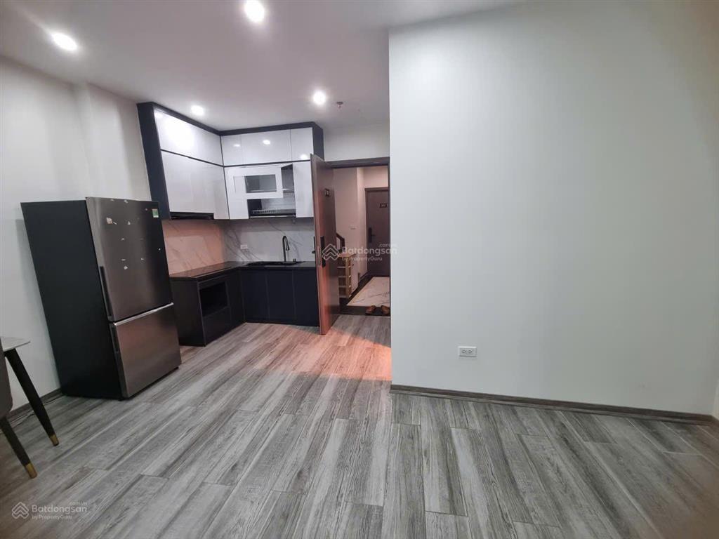 Cho thuê căn hộ 42m2 thiết kế 1 ngủ 1 khách riêng full đồ có ban công giá 6,5 triệu  0976 879 ***