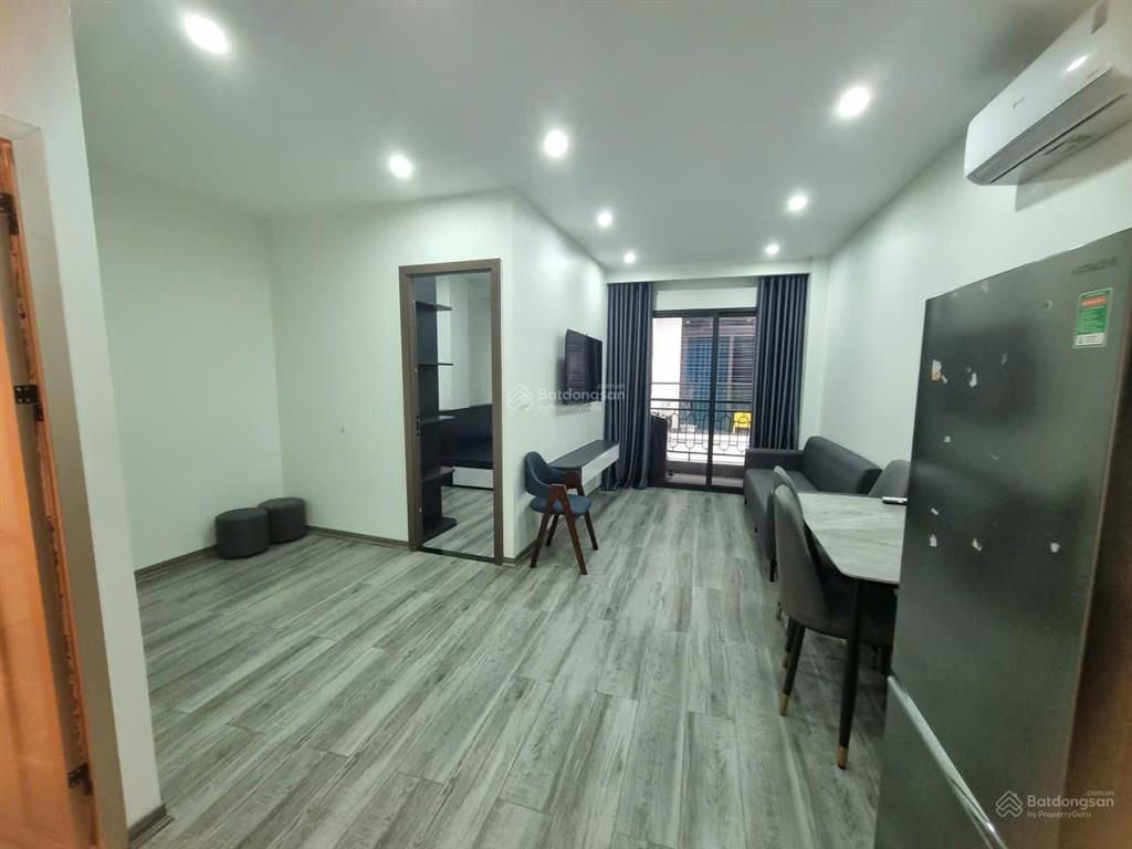 Cho thuê căn hộ 42m2 thiết kế 1 ngủ 1 khách riêng full đồ có ban công giá 6,5 triệu  0976 879 ***
