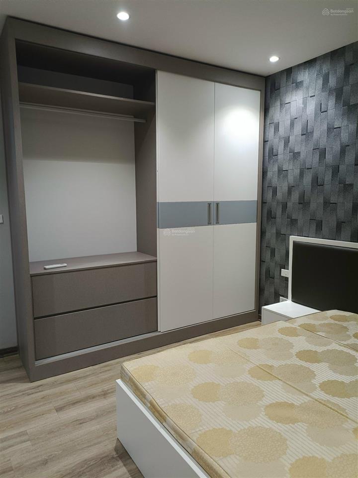 Cho thuê căn 2 ngủ 2wc full đồ 95m2 chung cư northern diamond gần aeon mall giá 12 triệu0976 879 ***