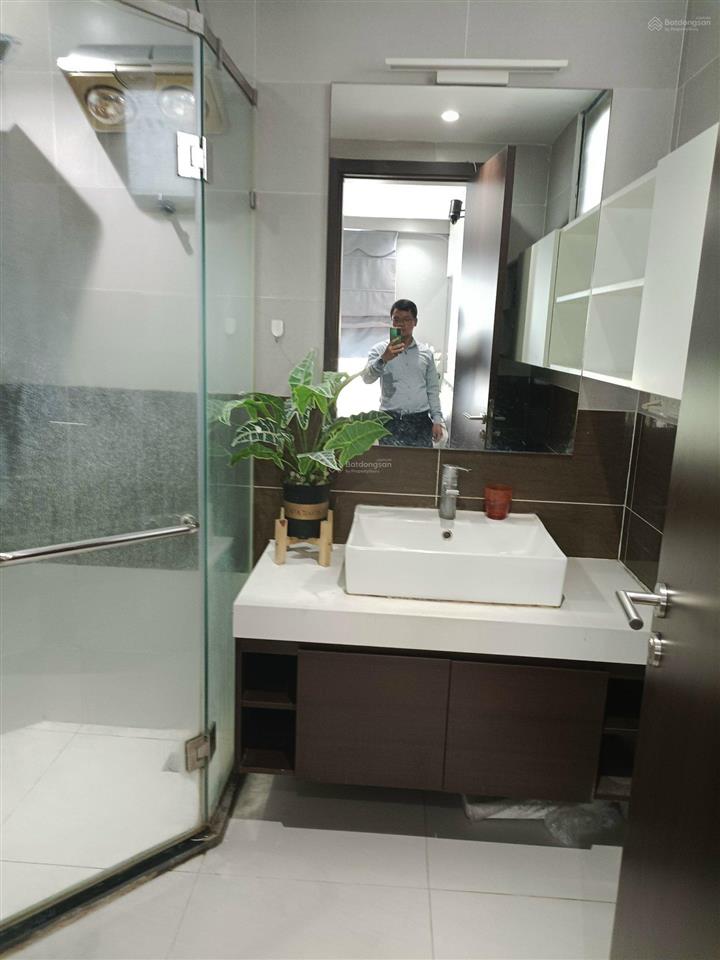 Cho thuê căn 2 ngủ 2wc full đồ 95m2 chung cư northern diamond gần aeon mall giá 12 triệu0976 879 ***