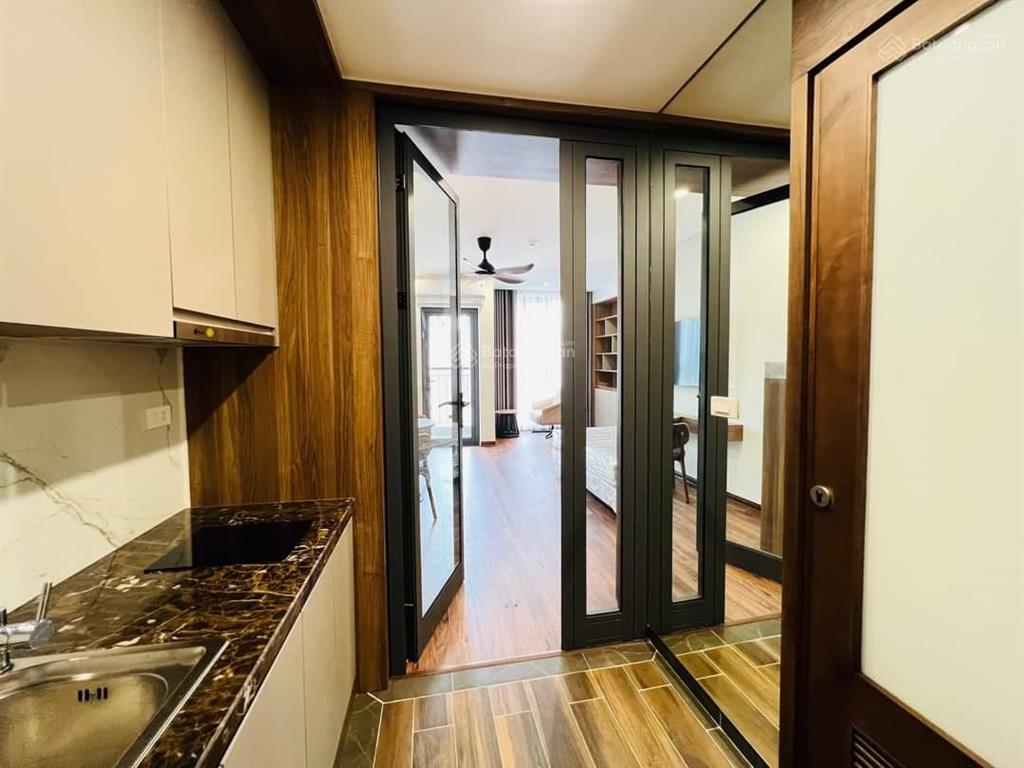 Cho thuê căn hộ phố hồng tiến đối diện tâm anh 45m2 1 ngủ riêng, có lốt oto giá 11 triệu0976 879 ***