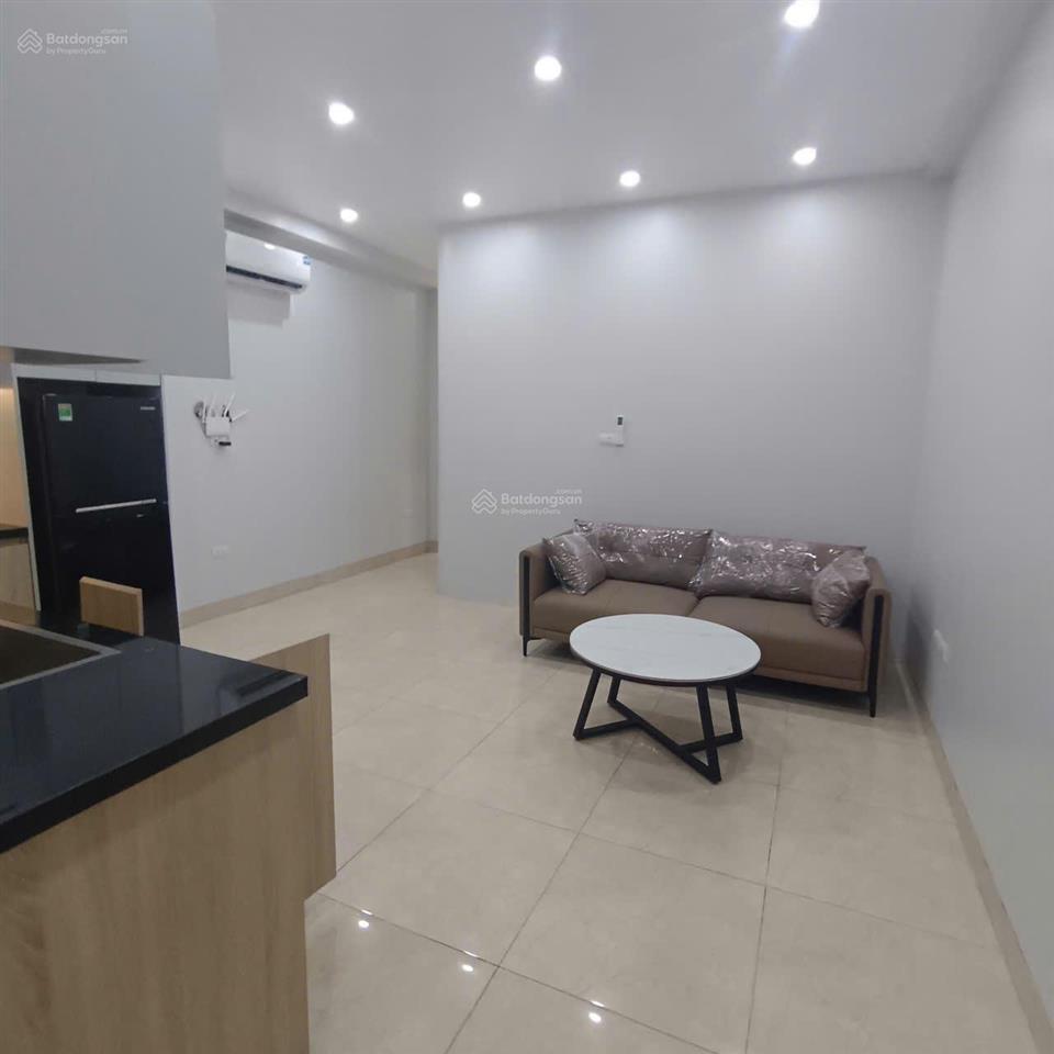 Cho thuê căn hộ 75m2 2 ngủ 1 vệ sinh full đồ phố ngọc thụy gần trường pháp giá 8 triệu 0976 879 ***