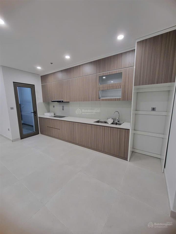 Chính chủ cho thuê căn hộ 89m2 2 ngủ 2 vệ sinh chung cư khai sơn city giá 8 triệu  0976 879 ***