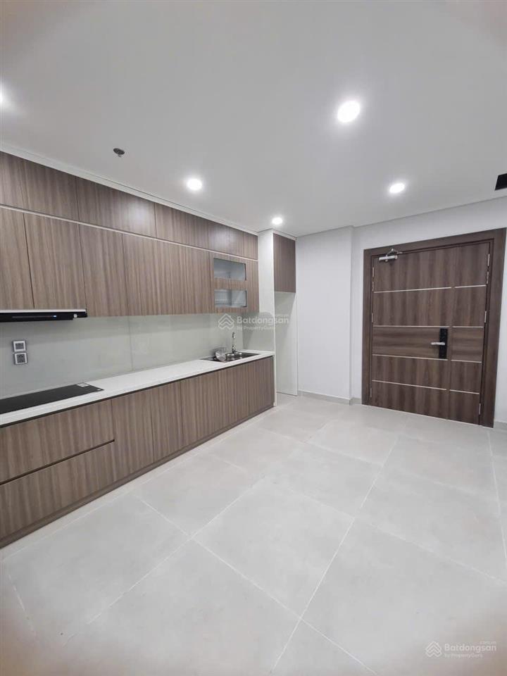 Chính chủ cho thuê căn hộ 89m2 2 ngủ 2 vệ sinh chung cư khai sơn city giá 8 triệu  0976 879 ***