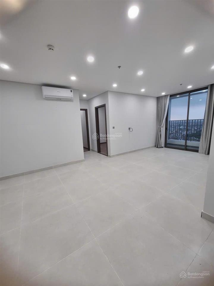 Chính chủ cho thuê căn hộ 89m2 2 ngủ 2 vệ sinh chung cư khai sơn city giá 8 triệu  0976 879 ***
