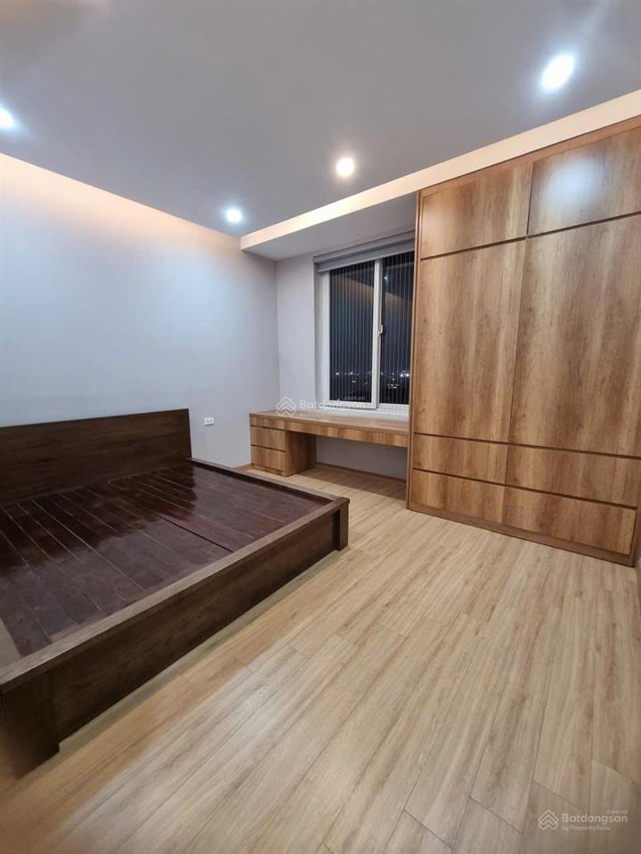 Cho thuê căn hộ 2 ngủ 2wc 114m2 full đồ cực đẹp chung cư bidv nguyễn văn cừ giá 16 tr 0976 879 ***