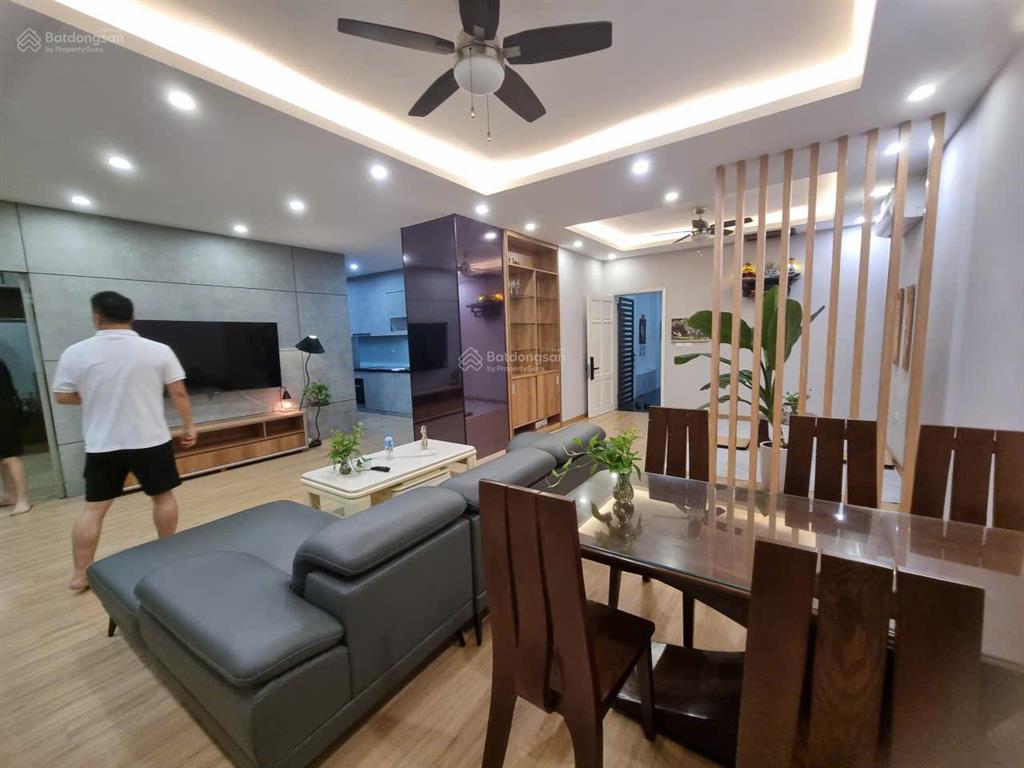 Cho thuê căn hộ 2 ngủ 2wc 114m2 full đồ cực đẹp chung cư bidv nguyễn văn cừ giá 16 tr 0976 879 ***