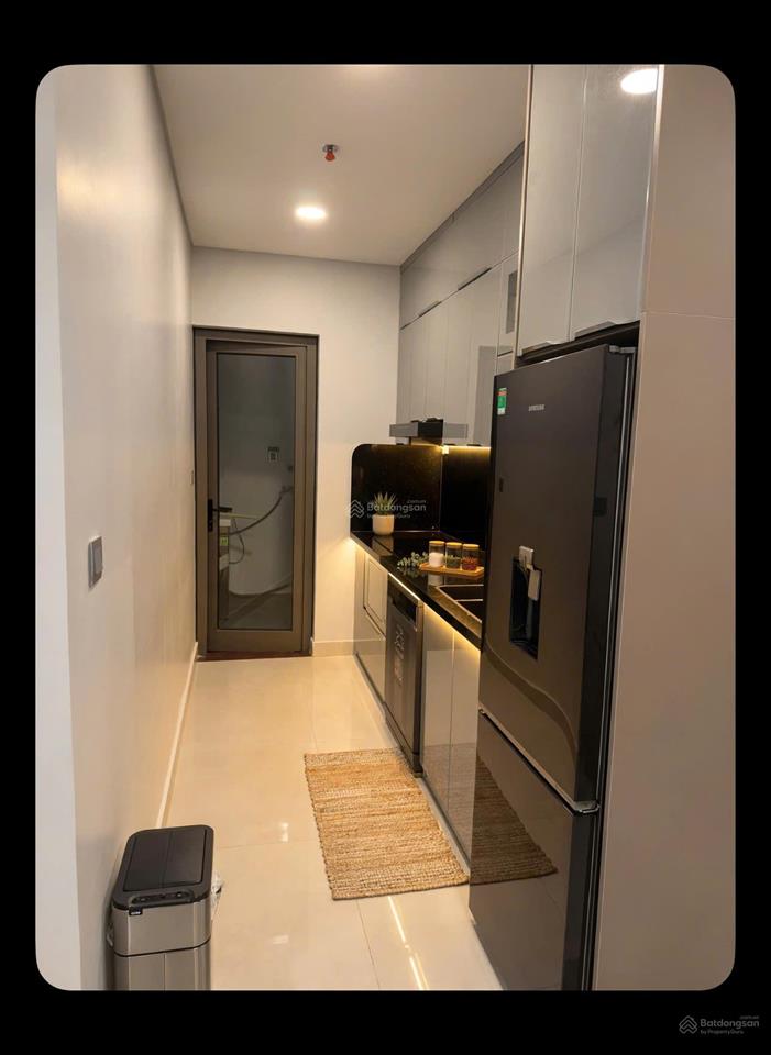 Chính chủ cho thuê chung cư khai sơn city bồ đề 78m2 2 ngủ 2vs full đồ đẹp giá 13 triệu 0976 879 ***