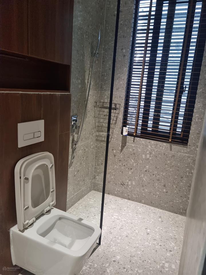 Cho thuê căn hộ 1 ngủ 1 khách riêng 44m2 phố ngọc thụy gần mipec long biên giá 7 triệu 0976 879 ***