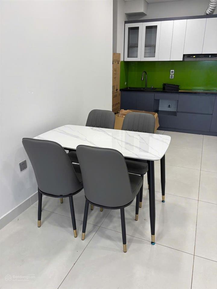Cho thuê căn 3 ngủ 2 vệ sinh full đồ chung cư khai sơn city 96m2 giá 13 triệu rẻ nhất 0976 879 ***
