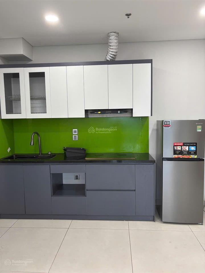 Cho thuê căn 3 ngủ 2 vệ sinh full đồ chung cư khai sơn city 96m2 giá 13 triệu rẻ nhất 0976 879 ***