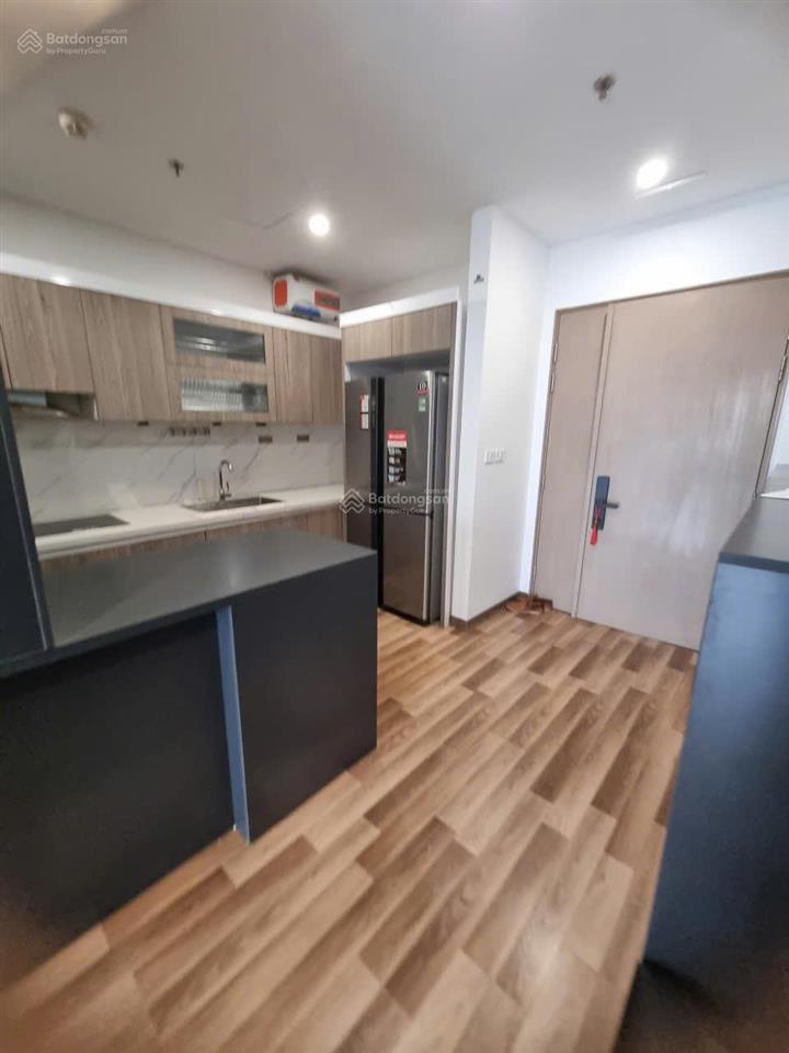 Chính chủ cho thuê căn 3 ngủ full đồ 101m2 chung cư berriver nguyễn văn cừ giá 15 triệu 0976 879 ***