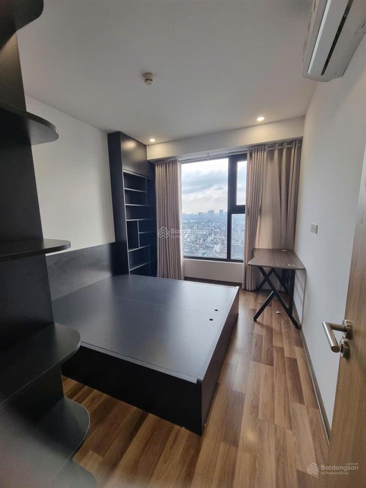 Chính chủ cho thuê căn 3 ngủ full đồ 101m2 chung cư berriver nguyễn văn cừ giá 15 triệu 0976 879 ***