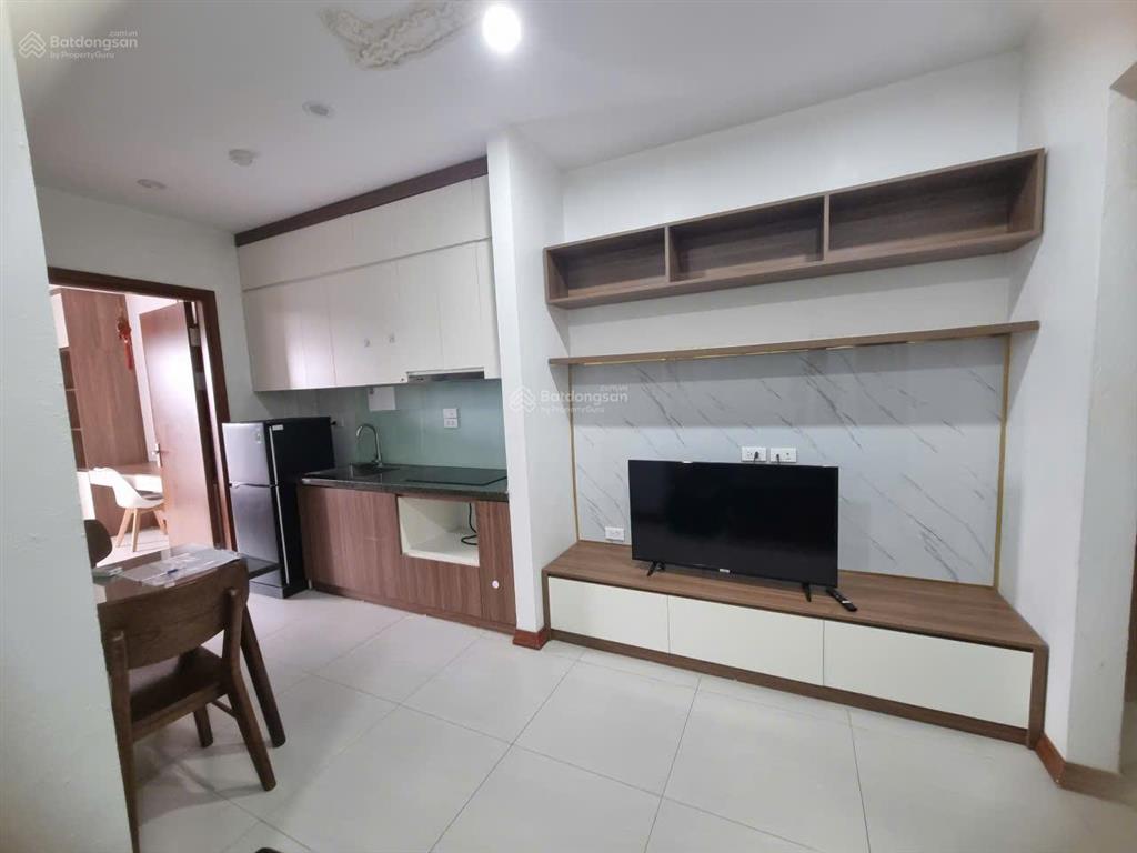 Chính chủ cho thuê căn hộ 1 phòng ngủ riêng phố hồng tiến đối diện tâm anh giá 6.5 triệu0976 879 ***
