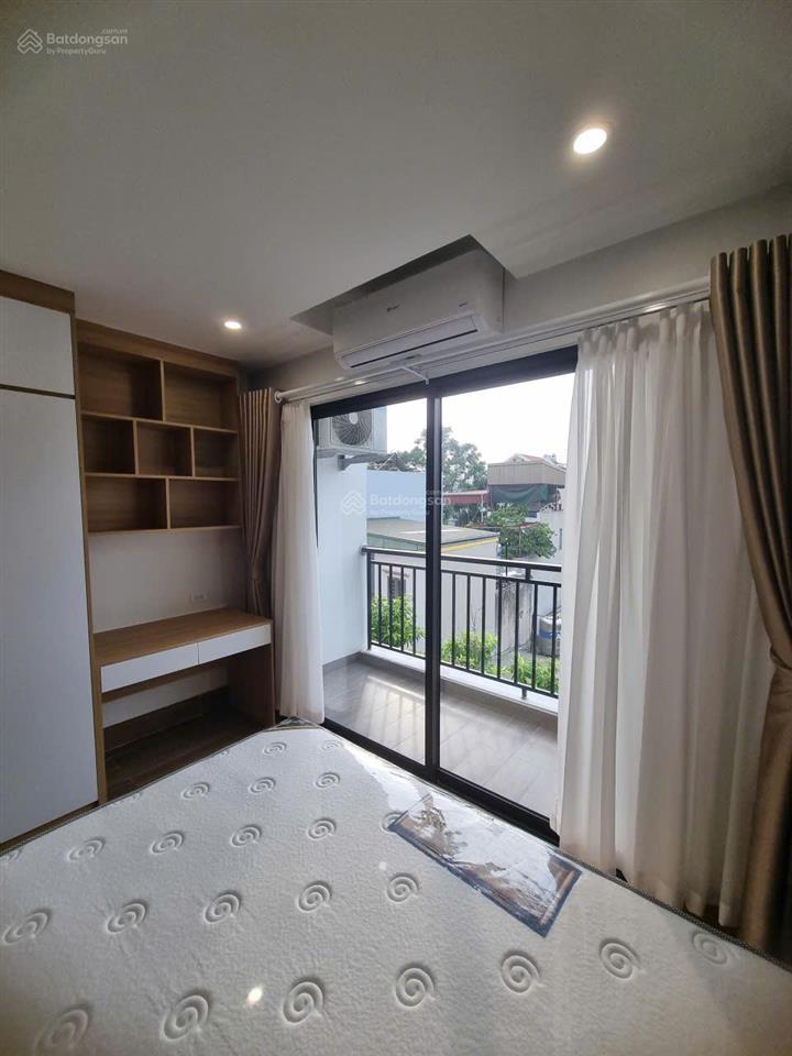 Cho thuê căn hộ phố hồng tiến 45m2 full đồ ban công,máy giặt riêng nhà mới giá 6.5 triệu0976 879 ***