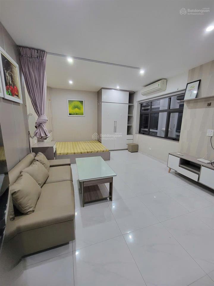 Chính chủ cho thuê căn hộ nguyễn sơn 45m2 full đồ, có ban công, rộng rãi giá 5,5 triệu 0976 879 ***