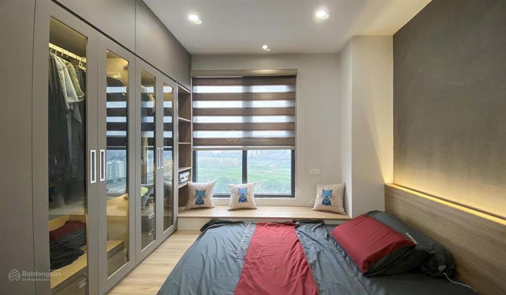 Chính chủ cho thuê căn hộ 2 ngủ 2wc 69m2 chung cư homeland bồ đề full đồ giá 4.75 tỷ  0976 879 ***