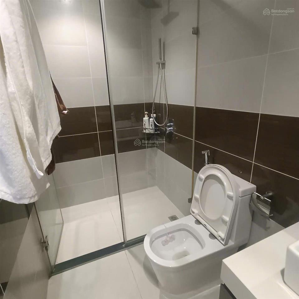 Chính chủ cho thuê căn 3 ngủ full đồ 99m2 đẹp chung cư northern diamond,cổ linh 15 triệu0976 879 ***
