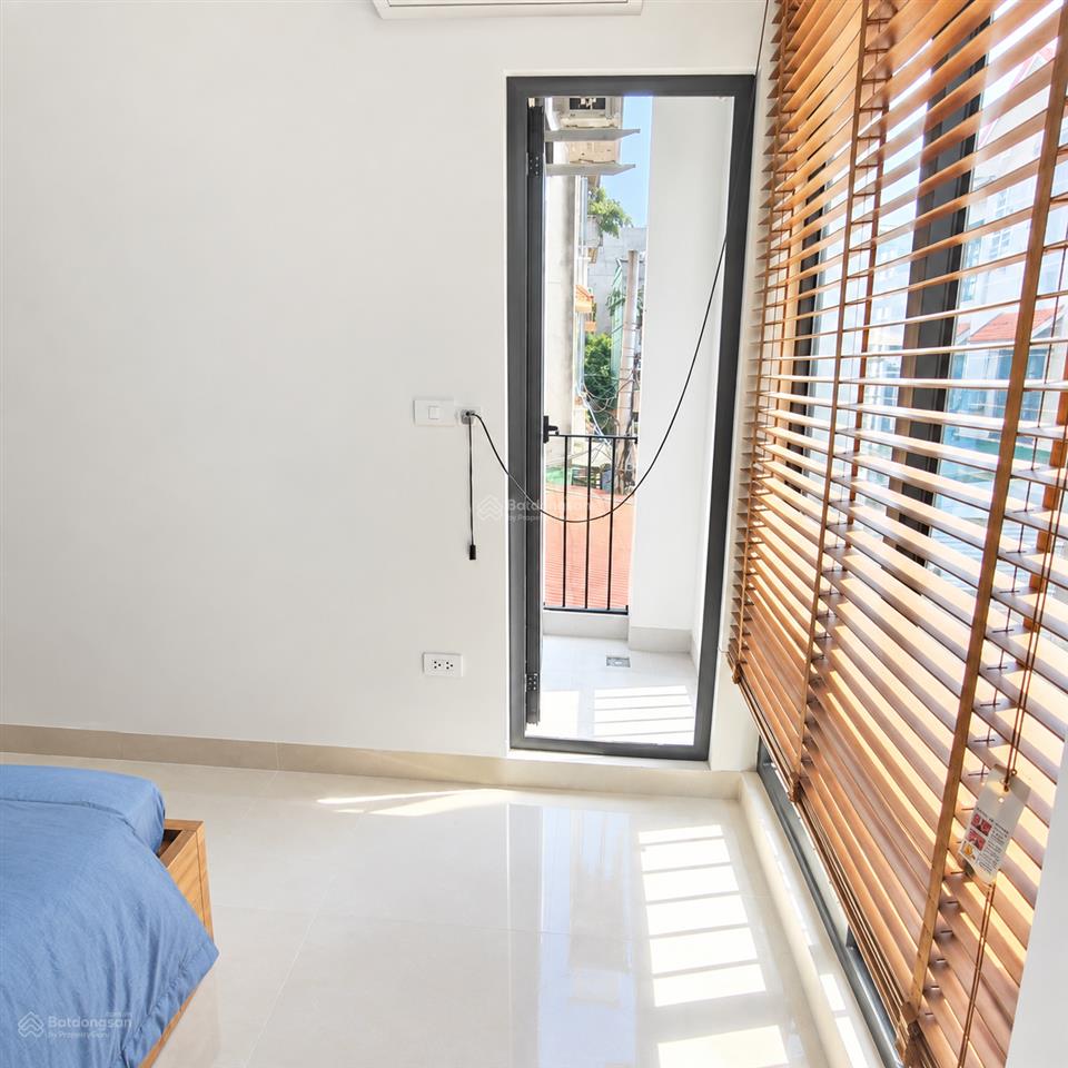 Chính chủ cho thuê căn hộ 44m2 thiết kế 1 ngủ 1 khách full đồ phố ngọc thụy giá 8 triệu 0976 879 ***