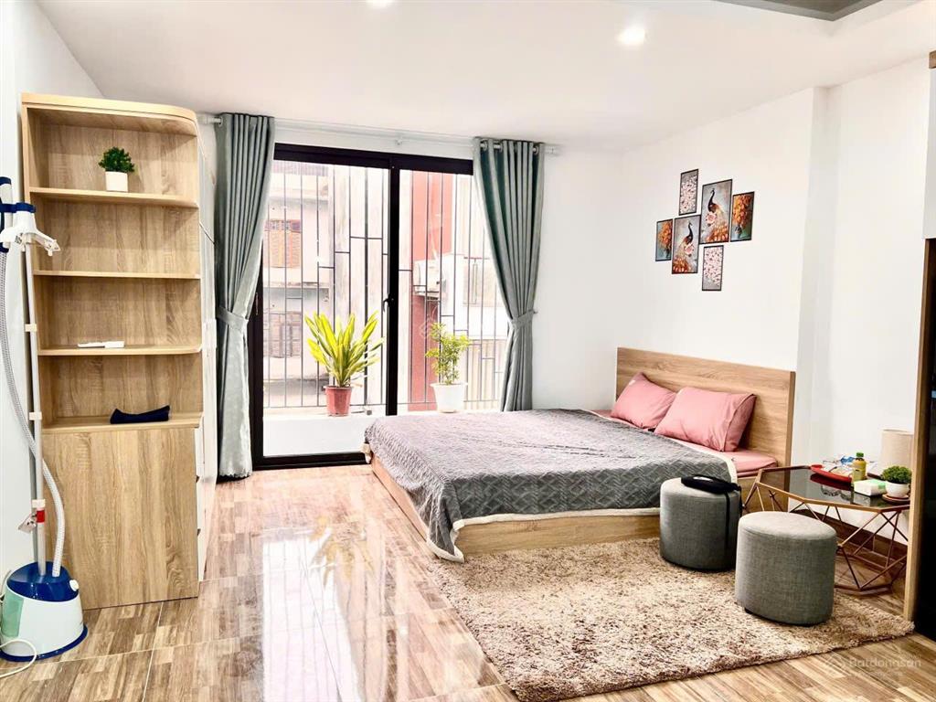 Chính chủ cho thuê chung cư mini full đồ đẹp có ban công phố hoàng minh đạo giá 6 triệu 0976 879 ***
