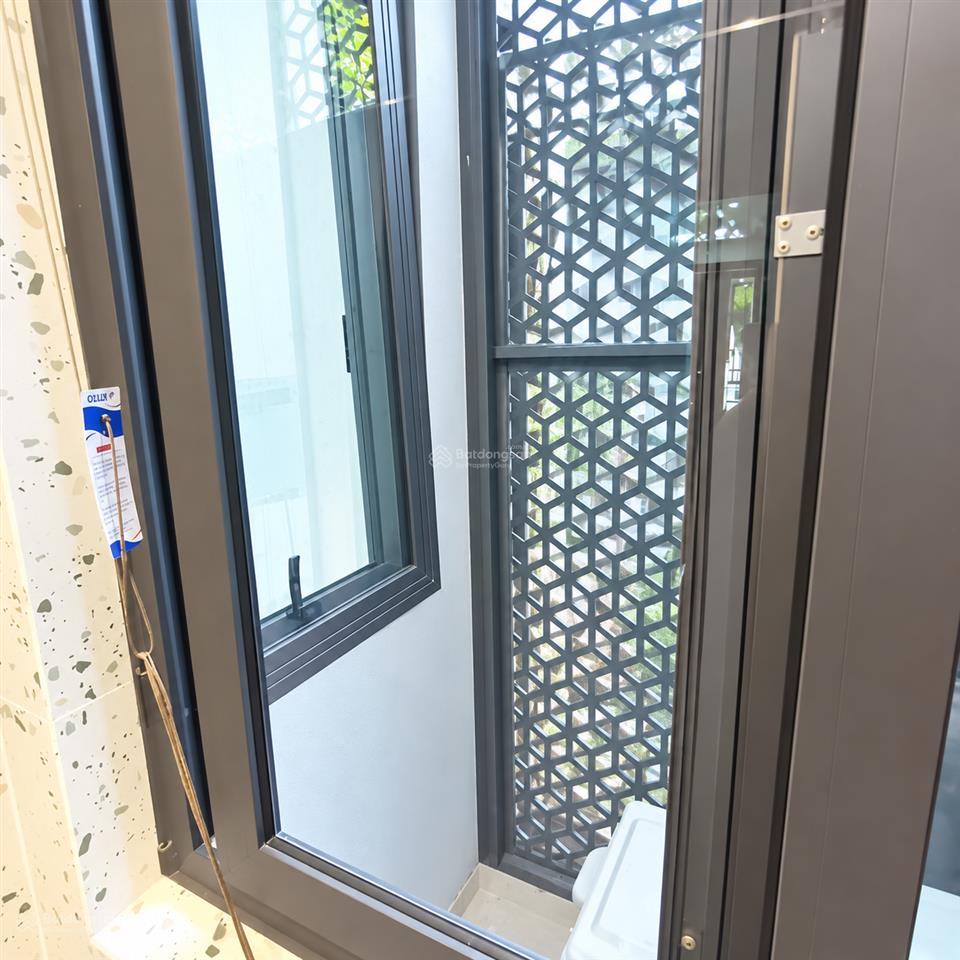 Chính chủ cho thuê căn hộ phố ngọc thụy 44m2 1 ngủ 1 khách riêng full đồ đẹp giá 7 triệu0976 879 ***